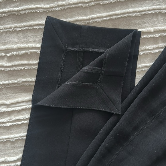Babaton dress pants, size 2, black, worn once, slim fit - Picture 2 of 3